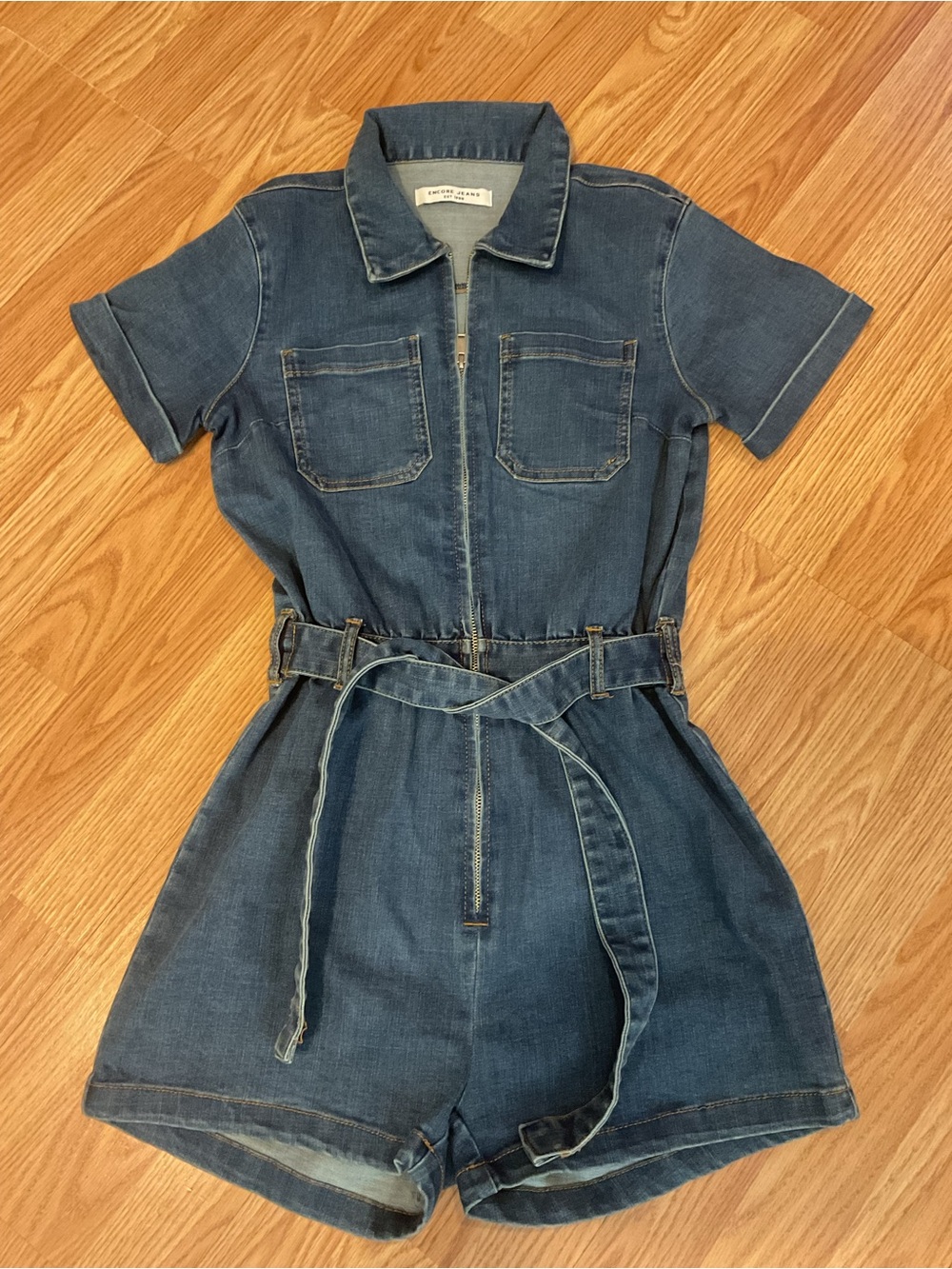 ENCORE Denim Short Sleeve Zip Romper with Tie Belt - Blue SZ.S. 34x2”